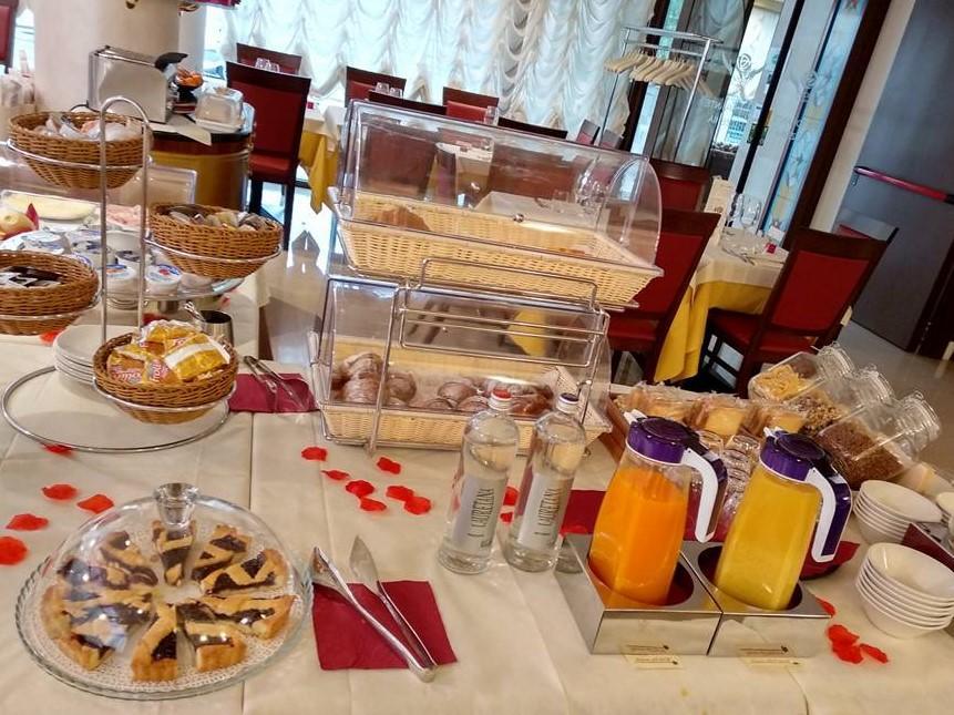 Hotel Rosa Purpurea Вальданьо Экстерьер фото